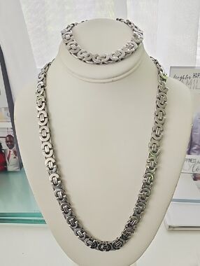 14K White Gold Byzantine Chain Necklace and Bracelet Set - Silver